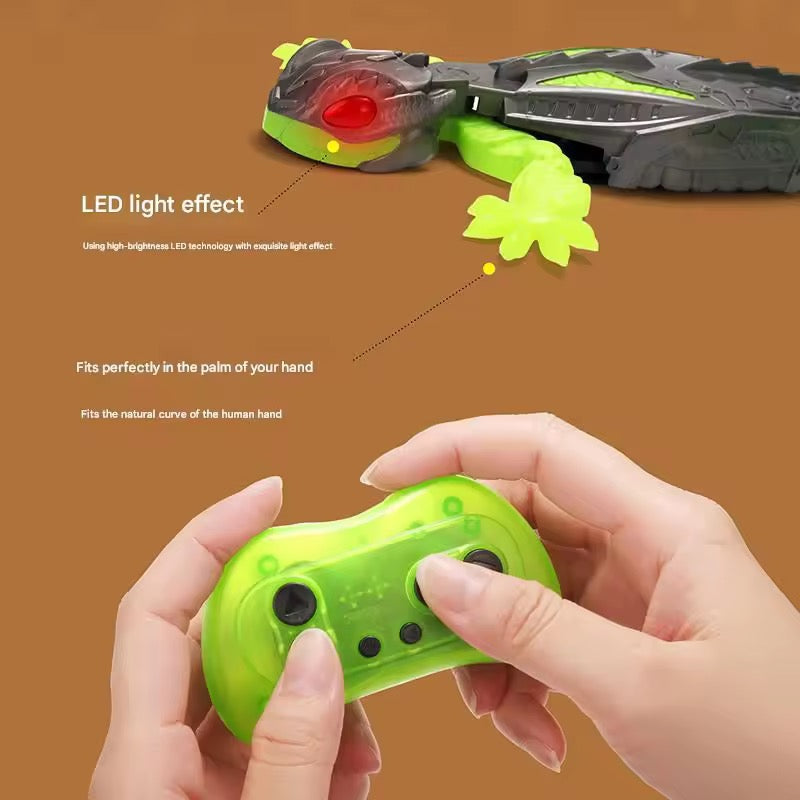 Wall Climbing Remote Control Lizard Toy for Cats